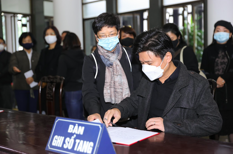 Nghệ sĩ tiếc thương nhạc sĩ Ph&uacute; Quang - Ảnh 13.
