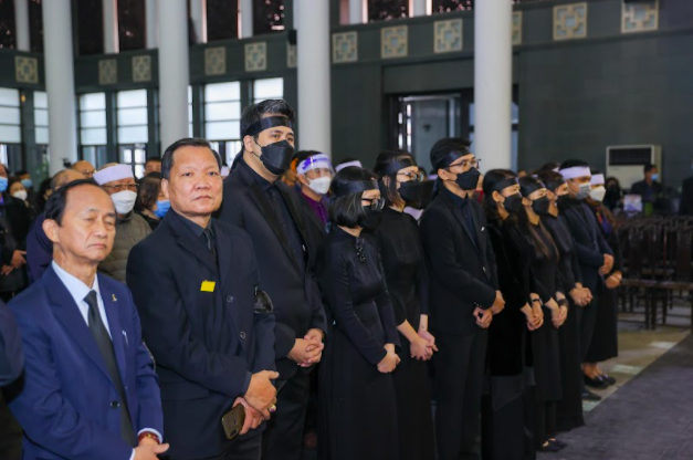 Nghệ sĩ tiếc thương nhạc sĩ Ph&uacute; Quang - Ảnh 2.