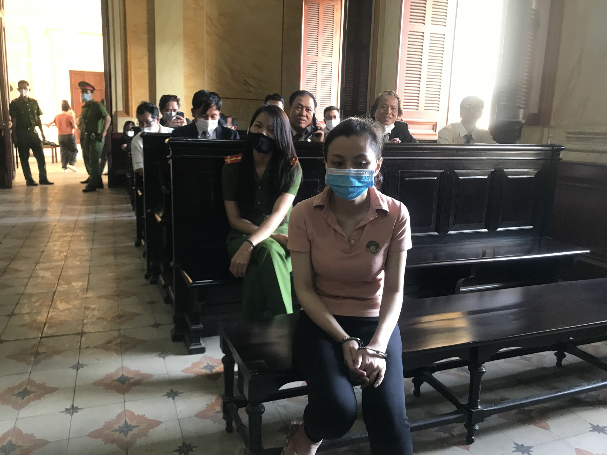 Chân dung băng nhóm sát hại Quân xa lộ ra tòa sáng 14-12 - Ảnh 3.