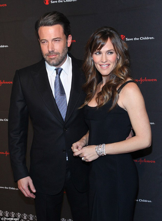 Ben Affleck nối lại tình xưa với mỹ nhân Jennifer Lopez - Ảnh 3.