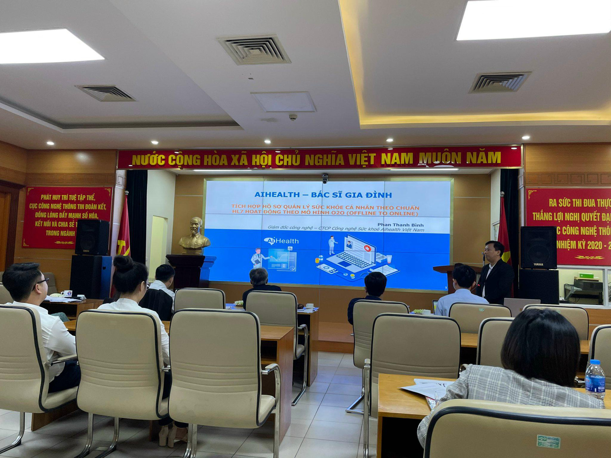 AIHealth - Ứng dụng t&igrave;m b&aacute;c sĩ ri&ecirc;ng đoạt Top 3 Bộ Y tế - Ảnh 1.