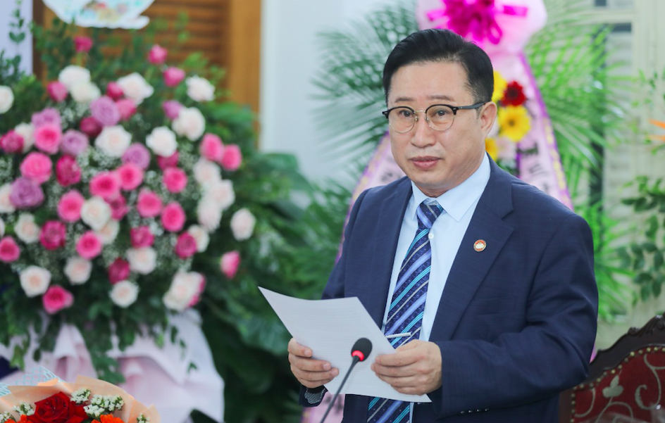 Hậu duệ vua L&yacute; Th&aacute;i Tổ được bổ nhiệm Đại sứ du lịch Việt Nam tại H&agrave;n Quốc - Ảnh 2.