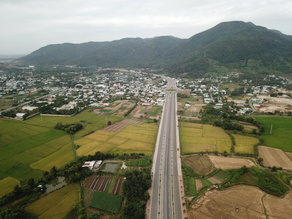 Vừa có thêm 1 tuyến đường mới kết nối Bà Rịa- Vũng Tàu với các địa phương - Ảnh 5.