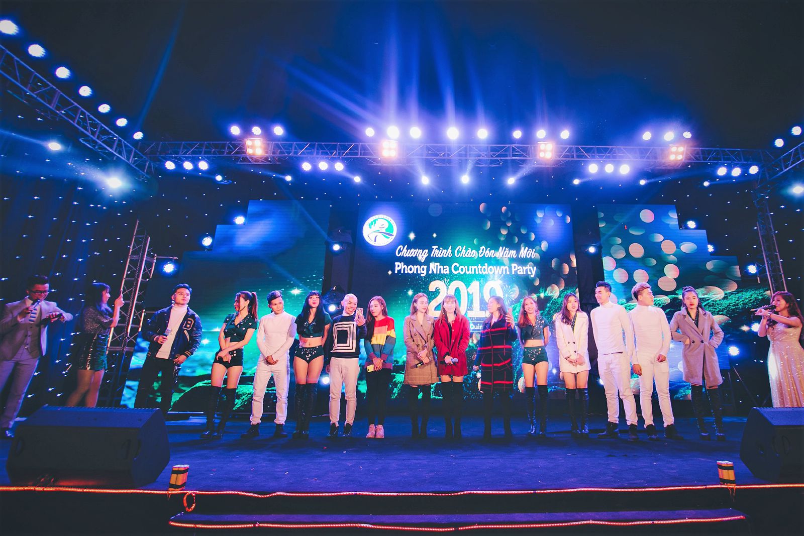 Chương tr&igrave;nh Ch&agrave;o đ&oacute;n năm mới 2022 ở Quảng B&igrave;nh c&oacute; g&igrave; đặc biệt? - Ảnh 1.