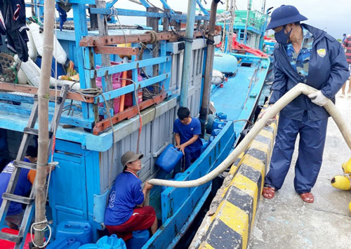 Cuộc thi viết về chủ quyền: Điểm tựa vững chắc cho ngư dân