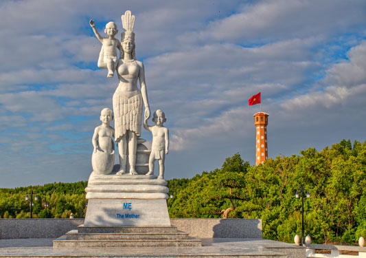 Cuộc thi ảnh Thi&ecirc;ng li&ecirc;ng cờ Tổ quốc: L&aacute; cờ mang hồn nước - Ảnh 5.