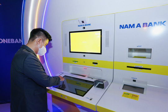 Nam A Bank ch&iacute;nh thức ra mắt Hệ sinh th&aacute;i số ONEBANK - một chạm mọi trải nghiệm - Ảnh 1.