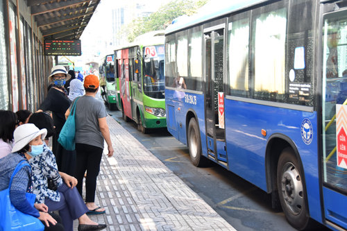 Không nên tạm hoãn dự án buýt nhanh BRT số 1?