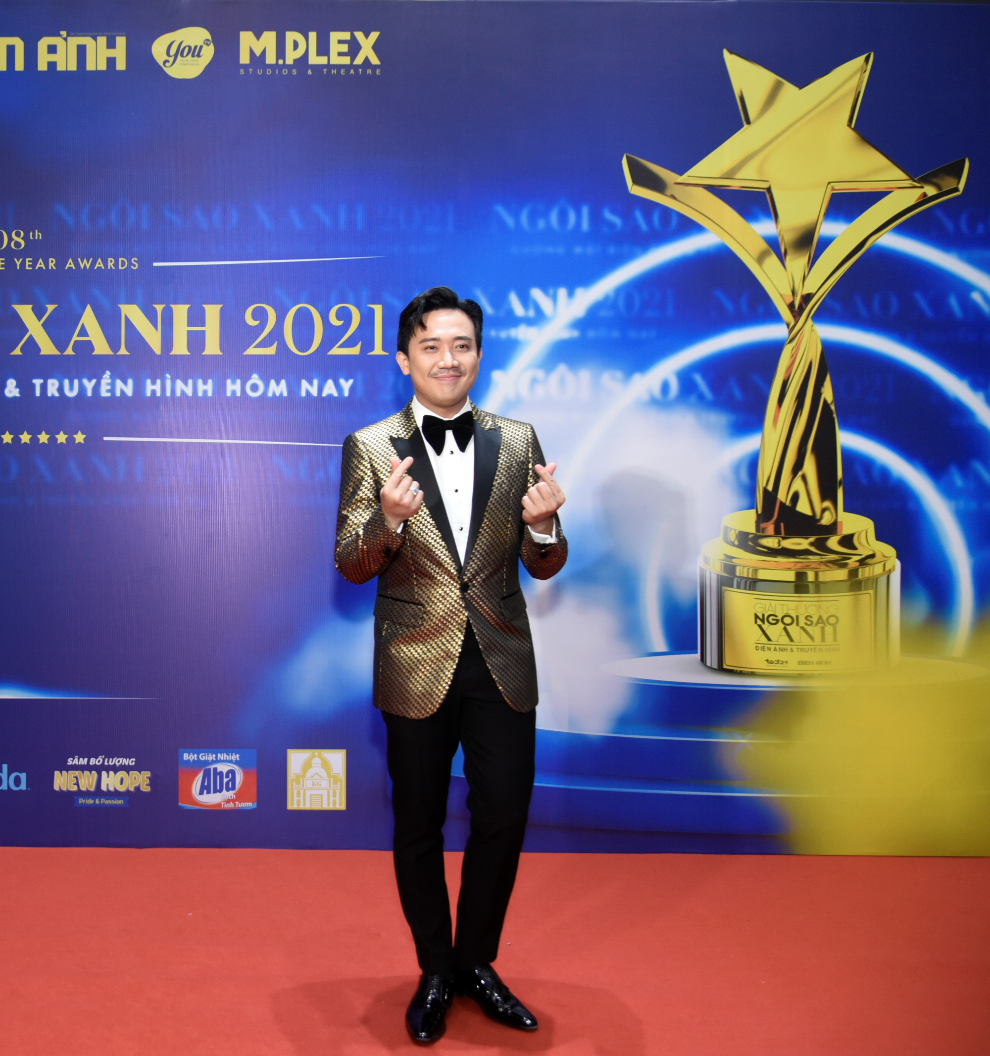 Phim &ldquo;Bố gi&agrave;&rdquo; của Trấn Th&agrave;nh thắng đậm tại Ng&ocirc;i sao xanh 2021 - Ảnh 2.