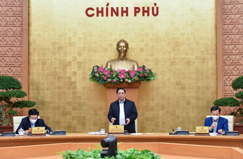 Kinh tế - x&atilde; hội c&oacute; nhiều chuyển biến t&iacute;ch cực - Ảnh 1.