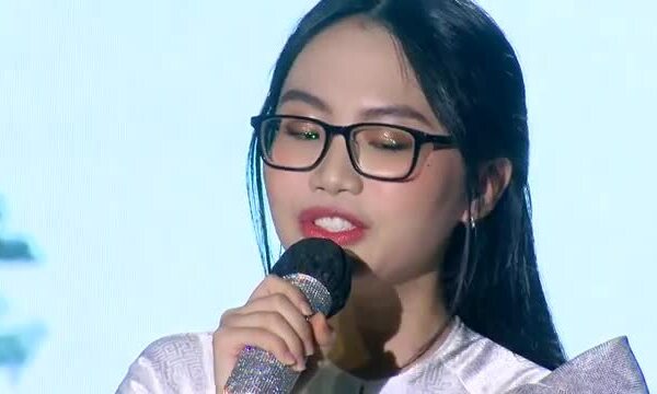 Erik: Tôi sốc vì bị chê hát dở - Ảnh 2.