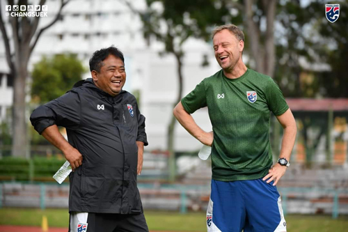 AFF Cup 2020: Thái Lan cũng ngán nhà vô địch