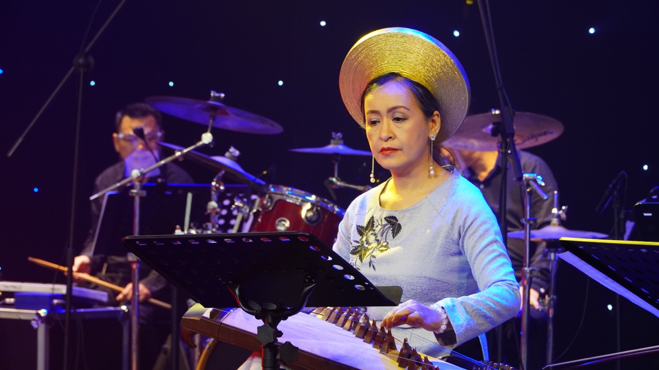 Kh&uacute;c tr&aacute;ng ca Miền đ&ocirc;ng một thời hoa lửa - Ảnh 4.