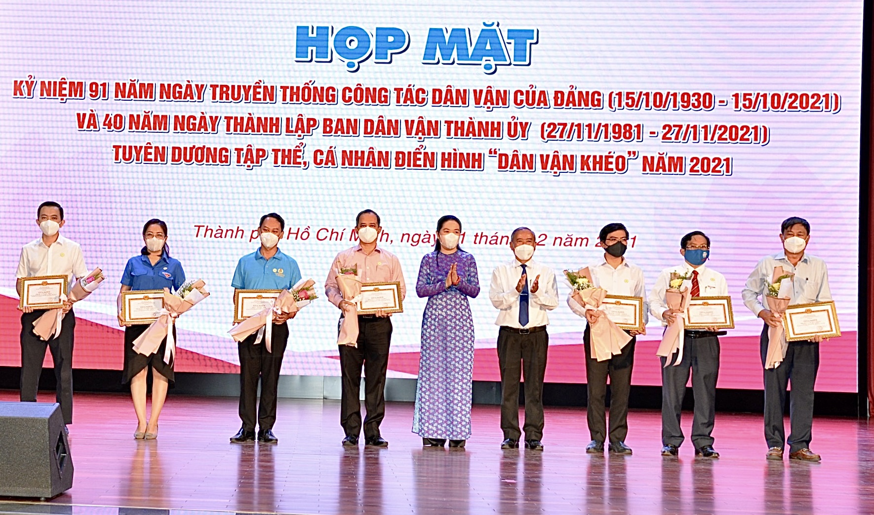 Khen thưởng nhiều cá nhân, tập thể Dân vận khéo - Ảnh 3.