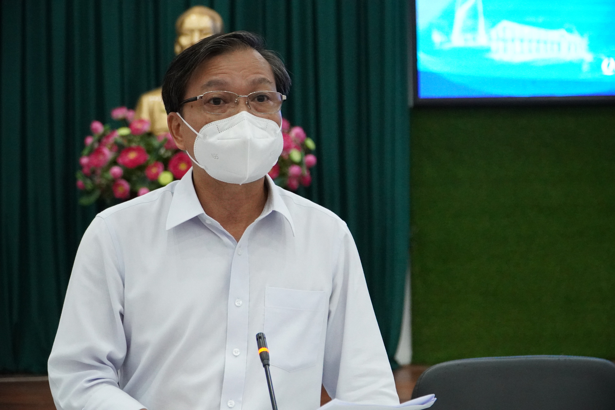 Lo 10 năm tới kh&ocirc;ng c&oacute; chỗ đậu xe ở khu trung t&acirc;m TP HCM - Ảnh 2.