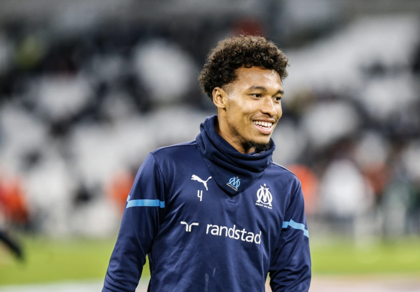 Tân binh Boubacar Kamara sắp soán chỗ Paul Pogba ở Man United