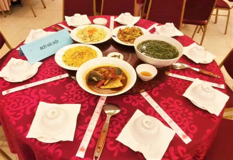 Mạng xã hội đăng tải hình ảnh bữa ăn "kham khổ", Ban tổ chức Giải bơi, lặn VĐQG 2021 nói gì?