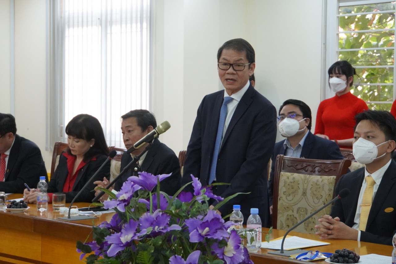 Chủ tịch nước đề nghị Thủ tướng Hun Sen th&aacute;o gỡ kiến nghị của doanh  nghiệp - Ảnh 3.