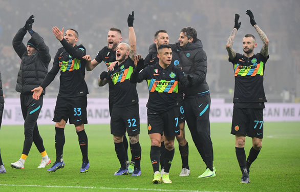 Inter Milan vô địch lượt đi Serie A - Ảnh 1.