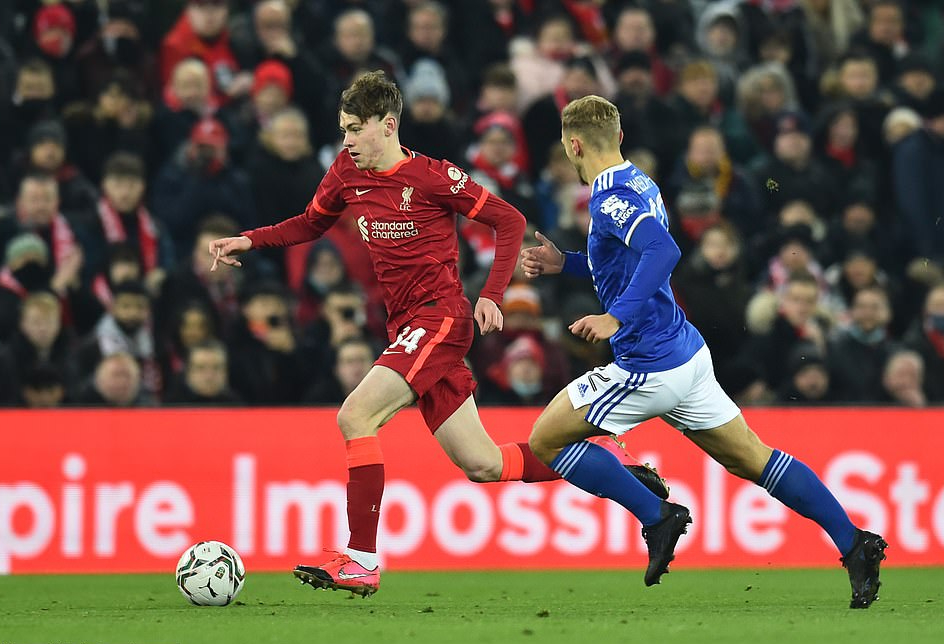 Ngược d&ograve;ng kh&ocirc;ng tưởng, Liverpool hạ Leicester v&agrave;o b&aacute;n kết League Cup - Ảnh 1.