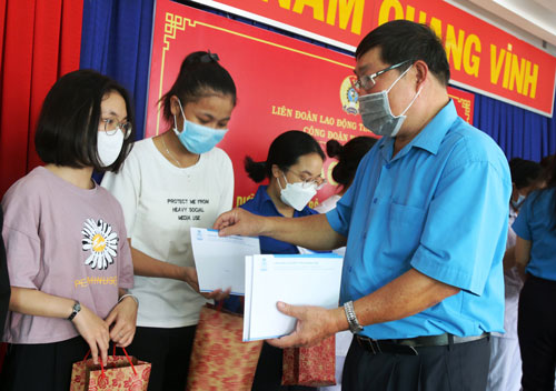 Khánh Hòa: Động viên sinh viên tình nguyện chống dịch Covid-19