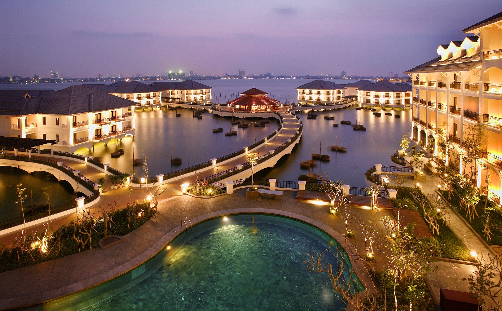 InterContinental kỉ niệm 75 năm th&agrave;nh lập - Ảnh 1.
