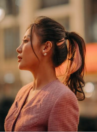Văn Mai Hương cùng quái vật Rap Việt an ủi gái ế mùa Giáng sinh - Ảnh 4.