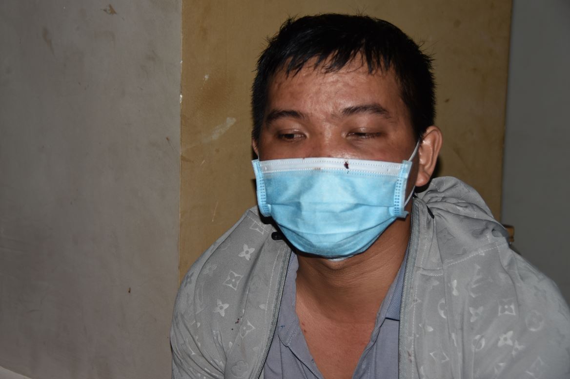 T&igrave;m nạn nh&acirc;n của băng cướp giật li&ecirc;n tỉnh đ&ecirc;m Gi&aacute;ng sinh - Ảnh 3.