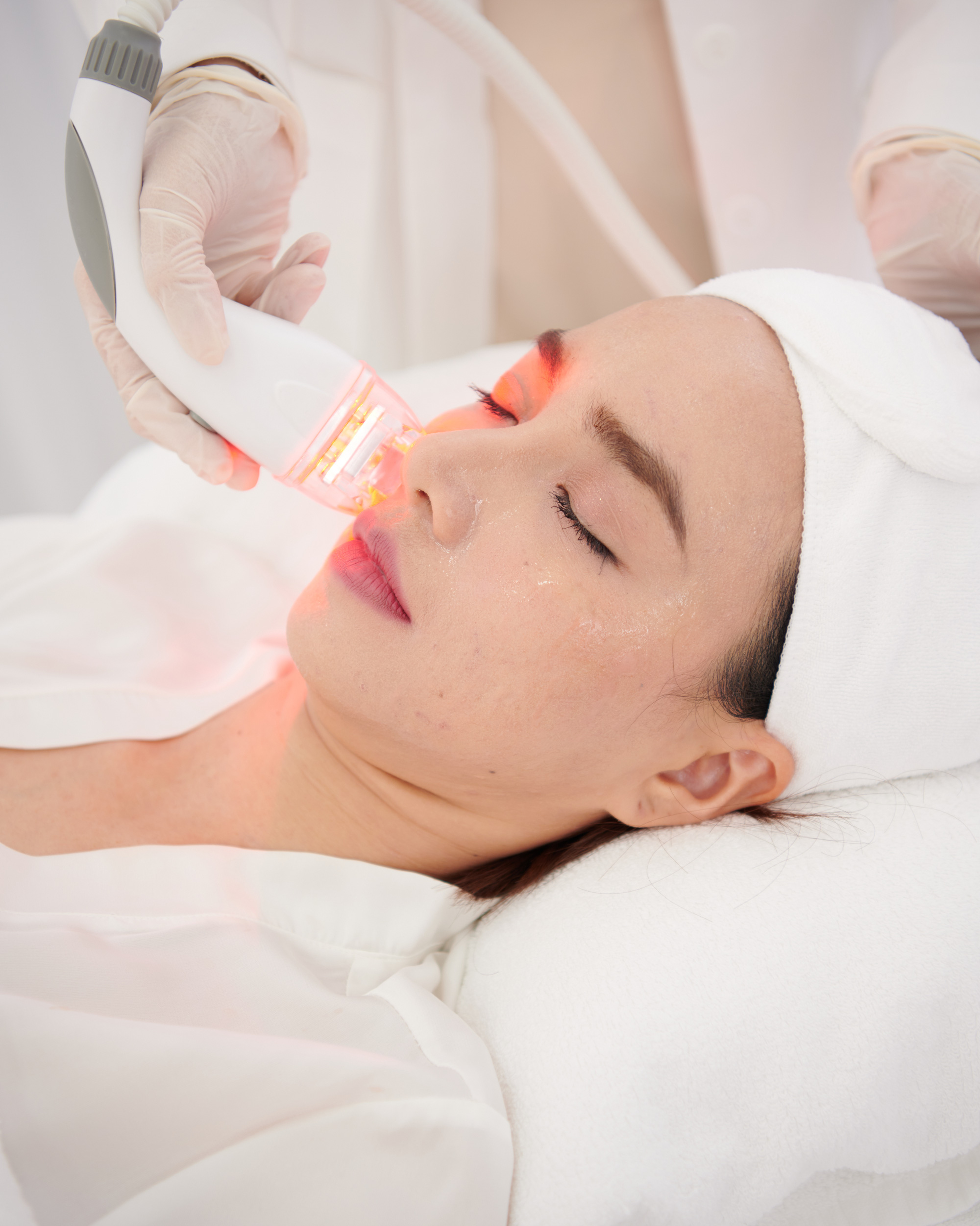 LaSol Beauty Clinic ra mắt c&ocirc;ng nghệ trẻ h&oacute;a da th&ocirc;ng minh đa tầng mới - Ảnh 2.