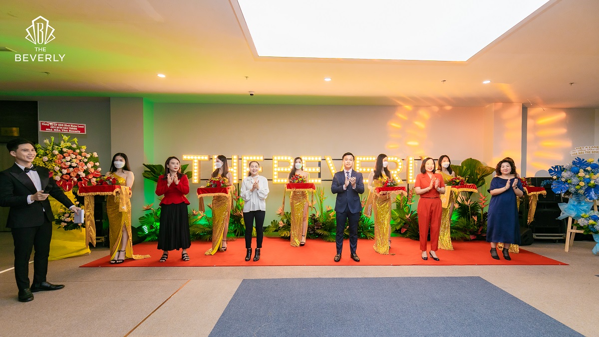 Vinhomes ra mắt nhà mẫu The Beverly tại TP Thủ Đức - Ảnh 1.