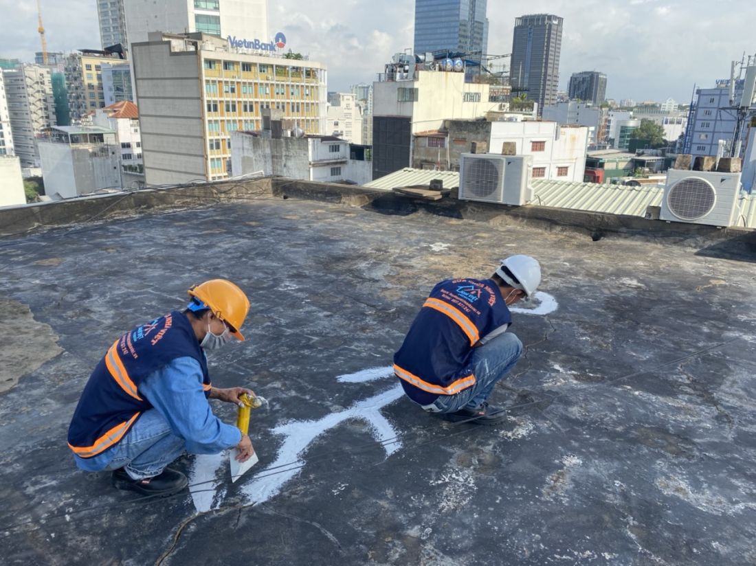 Hướng dẫn c&aacute;ch chống thấm s&acirc;n thượng hiệu quả - Ảnh 6.