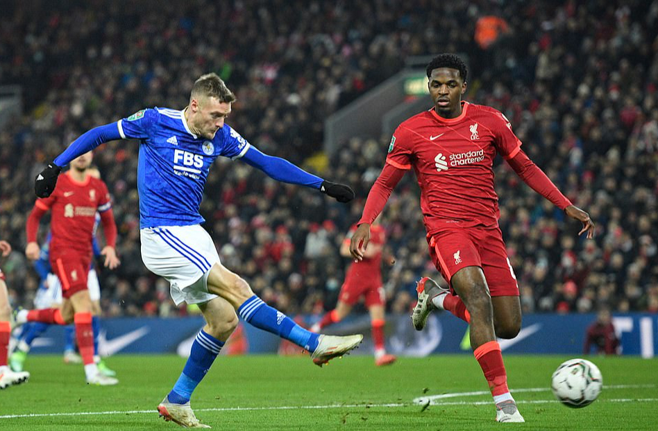 Thua sốc tại King Power, Liverpool trượt dài bảng điểm Ngoại hạng