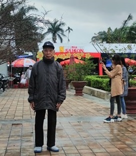 Ba tôi - bác sĩ quân y!