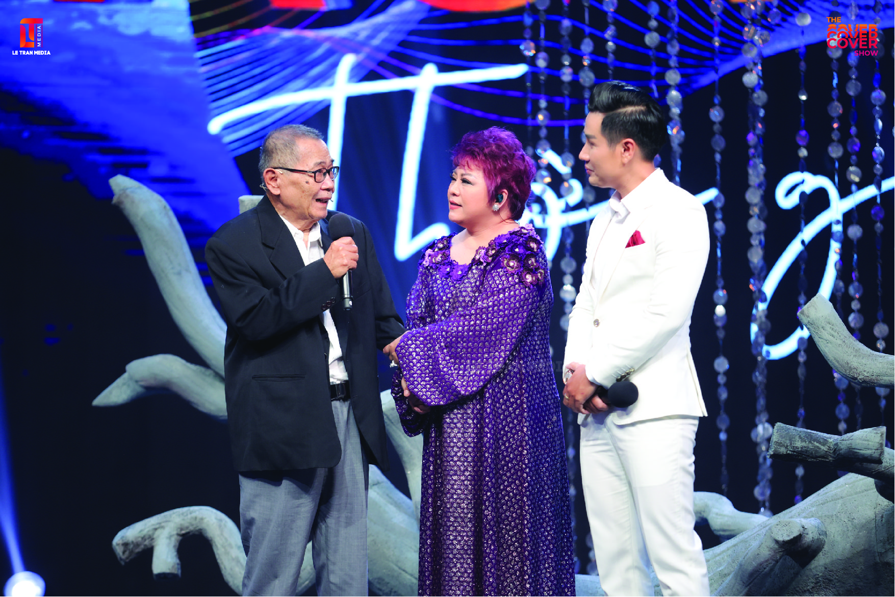 Gặp lại "con gái" sau bao năm xa cách, nhạc sĩ Bảo Chấn rơi nước mắt