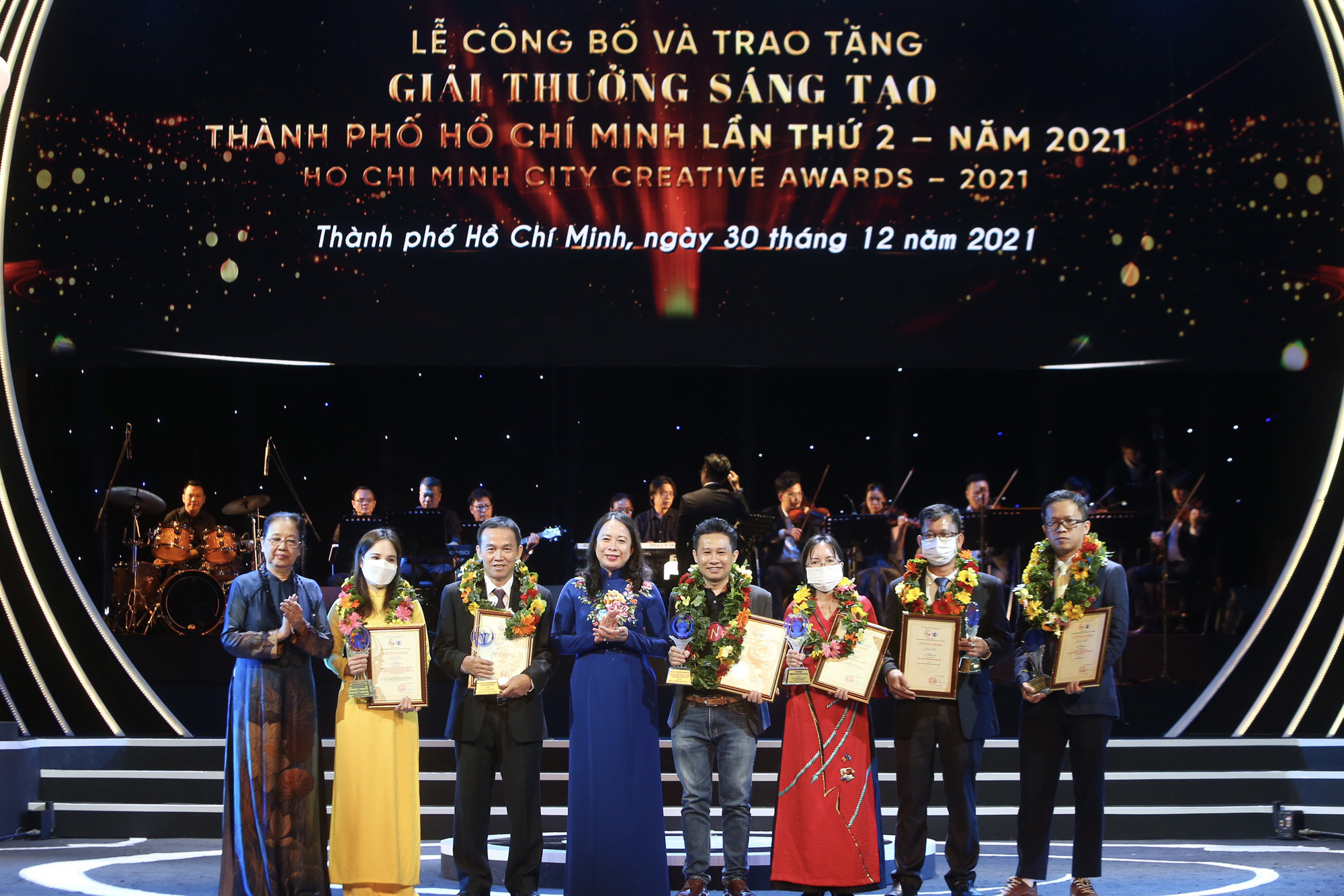 Chủ tịch Phan Văn M&atilde;i: S&aacute;ng tạo l&agrave; ch&igrave;a kh&oacute;a gi&uacute;p TP HCM vươn l&ecirc;n, bức ph&aacute; sau dịch - Ảnh 1.