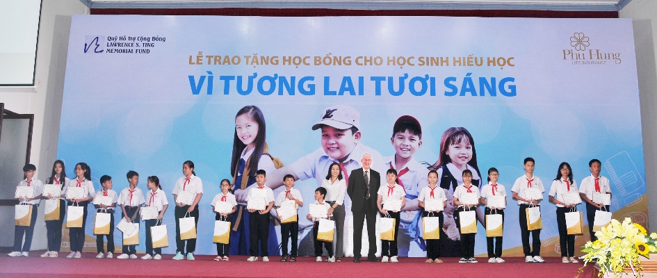 Phú Hưng Life - Bước chân từ thiện, chia sẻ cộng đồng