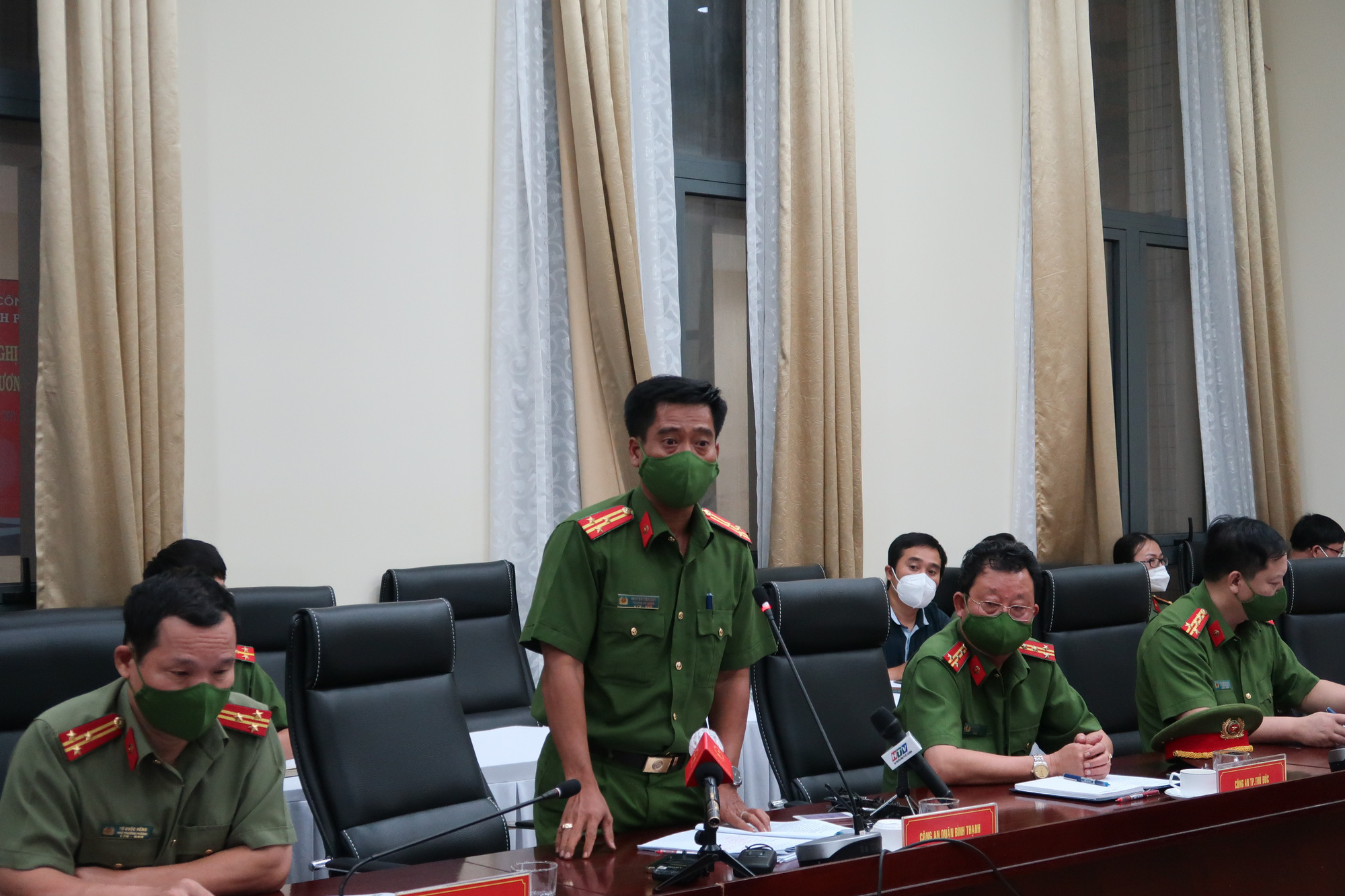 Vụ b&eacute; g&aacute;i bị bạo h&agrave;nh: C&ocirc;ng an TP HCM lưu &yacute; h&atilde;y tưởng nhớ, y&ecirc;u thương đ&uacute;ng nghĩa - Ảnh 2.