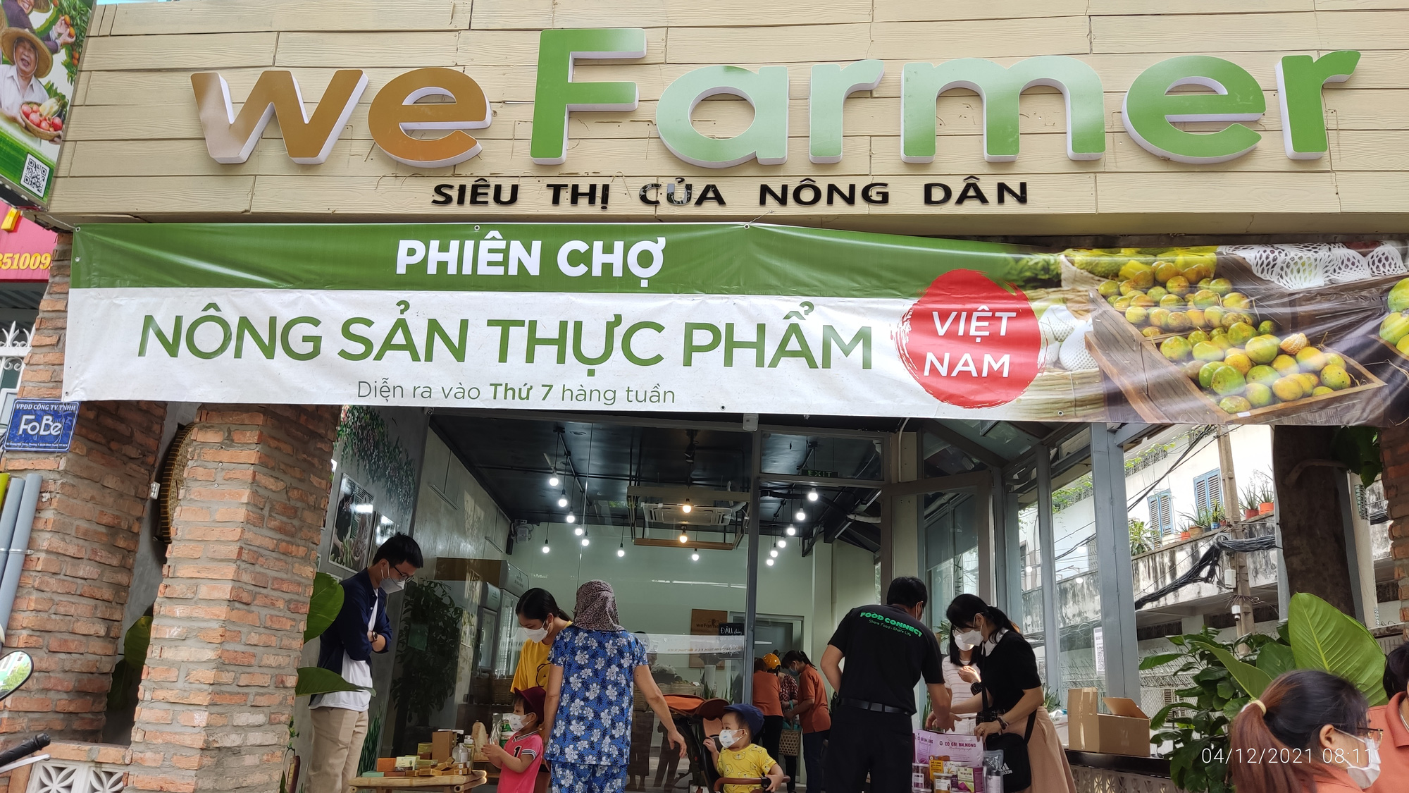 Si&ecirc;u thị của n&ocirc;ng d&acirc;n l&ecirc;n đời nhờ mặt bằng gi&aacute; rẻ - Ảnh 2.