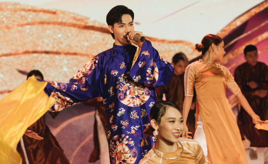 Erik: Tôi sốc vì bị chê hát dở