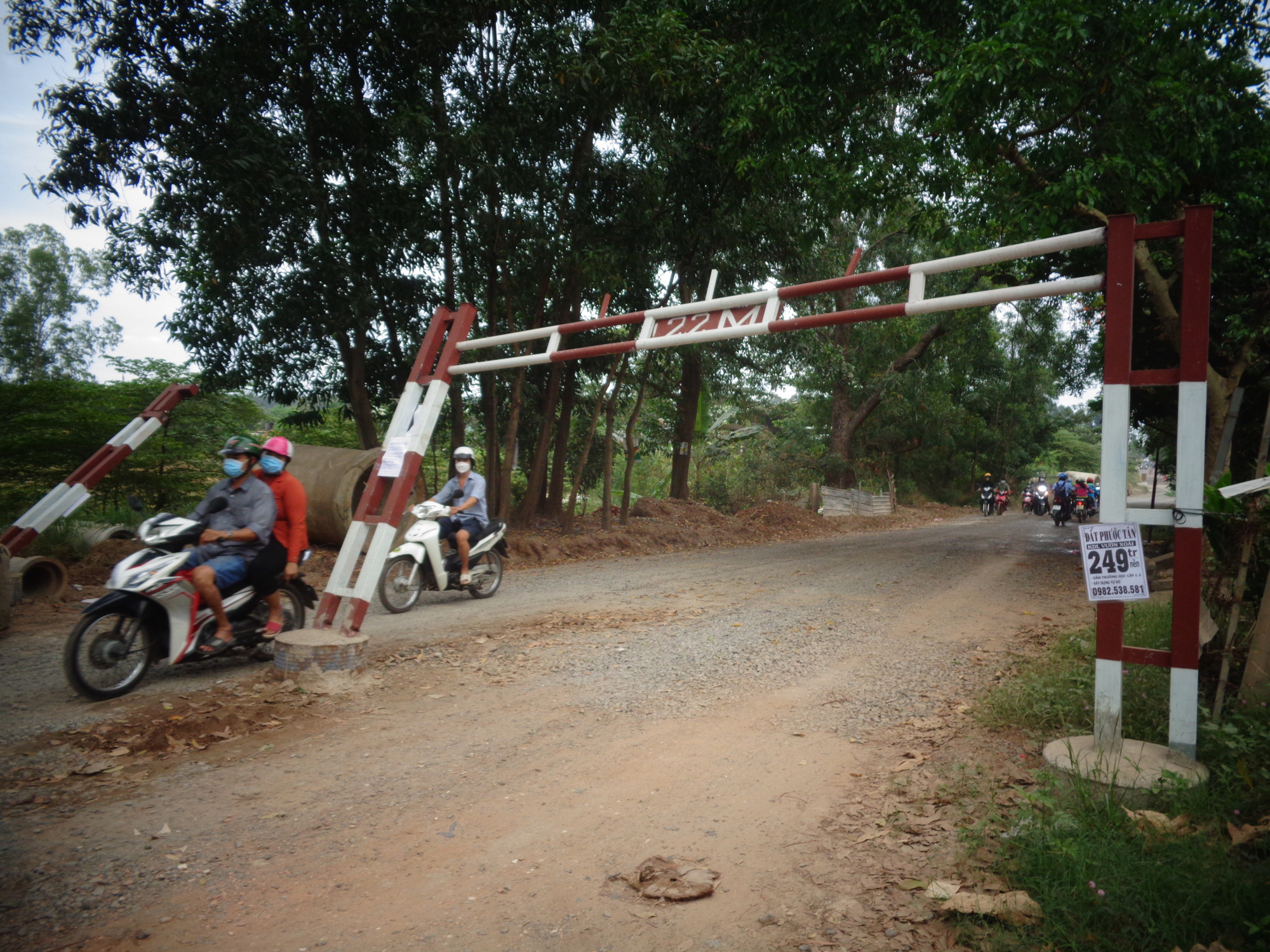 Nhếch nhác và nguy hiểm - Ảnh 4.