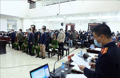 Vụ &aacute;n đường cao tốc Đ&agrave; Nẵng- Quảng Ng&atilde;i: Cựu ph&oacute; tổng gi&aacute;m đốc VEC bị phạt 7 năm t&ugrave;