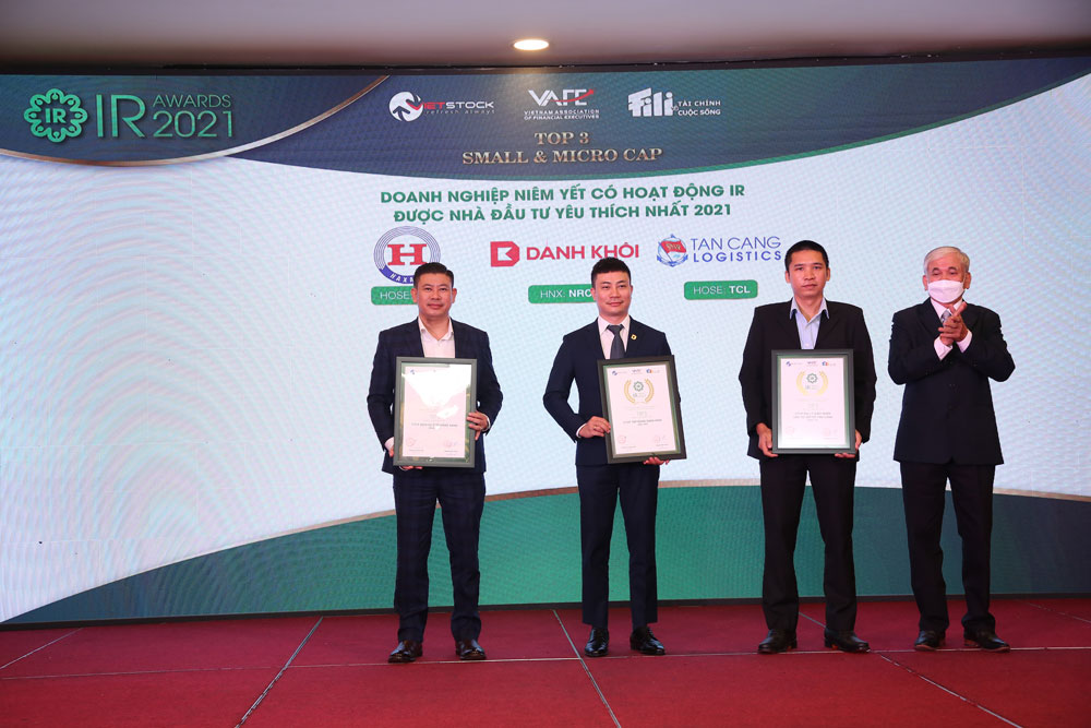 Vinh danh doanh nghiệp ni&ecirc;m yết c&oacute; hoạt động IR tốt nhất 2021 - Ảnh 1.