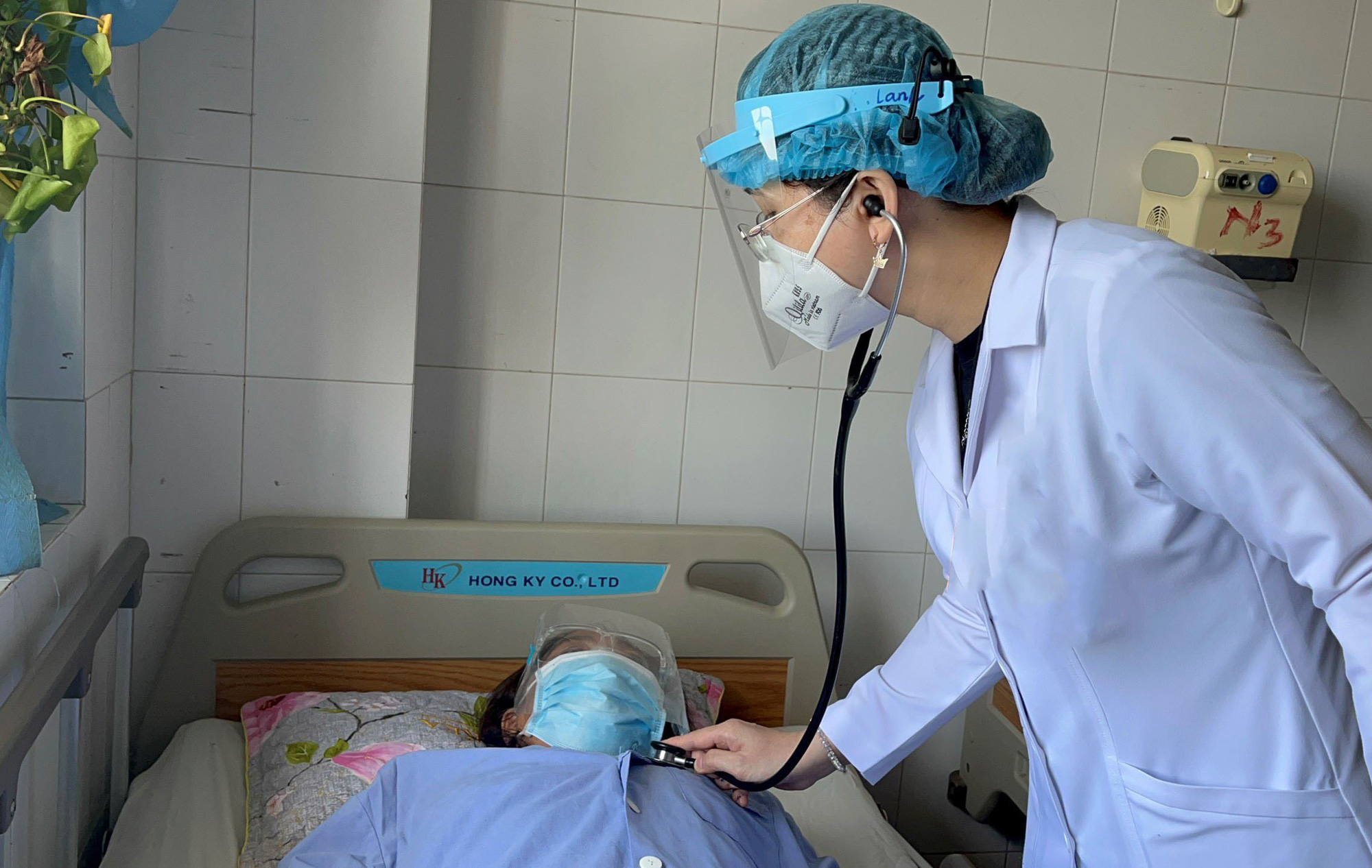 Hạt sa p&ocirc; ch&ecirc; lọt v&ocirc; phổi, h&agrave;nh hạ người đ&agrave;n &ocirc;ng suốt 26 năm - Ảnh 3.
