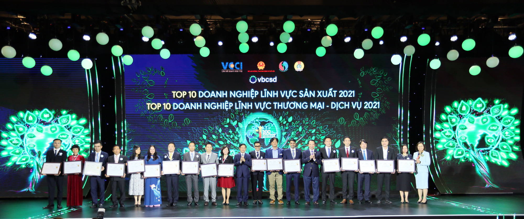 C&ocirc;ng ty dược duy nhất lọt top 10 doanh nghiệp bền vững Việt Nam 2021 - Ảnh 1.