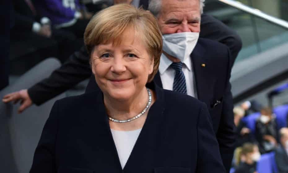 Điều đầu tiên bà Angela Merkel muốn làm sau 16 năm quên bản thân