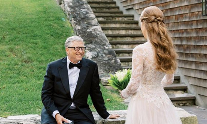 Tỉ phú Bill Gates lần đầu kể về sự cô đơn trong năm 2021