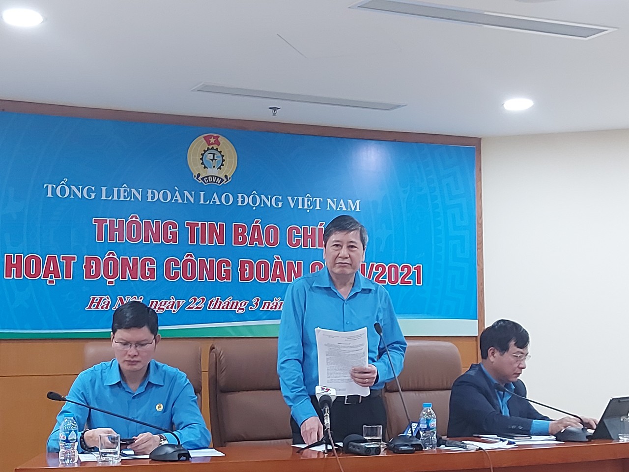 Chuyển hồ sơ vụ việc ĐH Tôn Đức Thắng sang cơ quan có thẩm quyền để điều tra - Ảnh 1.