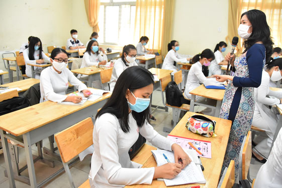 Giáo viên khổ vì xếp hạng: Đừng tạo thêm áp lực nữa!