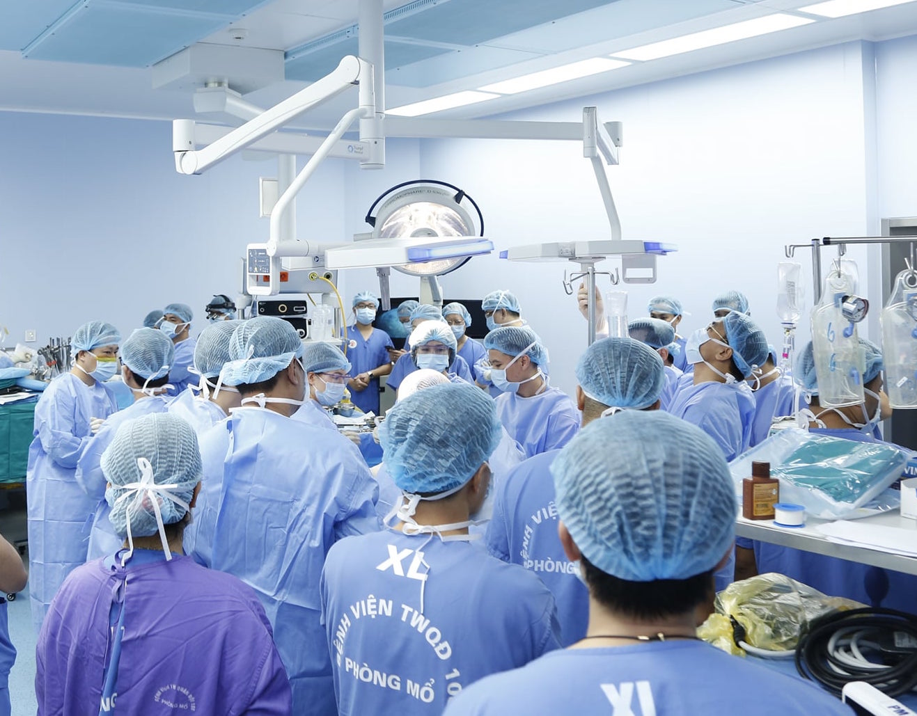 Vụ mẹ hiến tạng con muốn gặp người được ghép tim: Pháp luật không cấm hai bên gặp nhau