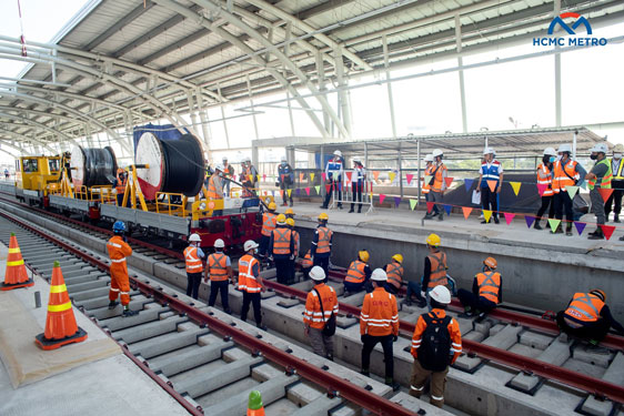 Metro số 1 cần tháo gỡ hàng loạt nút thắt